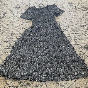 Lattcas Black and White Maxi Dress with Square Neck